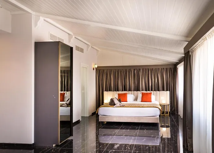 Zaccardi Otel 4*
